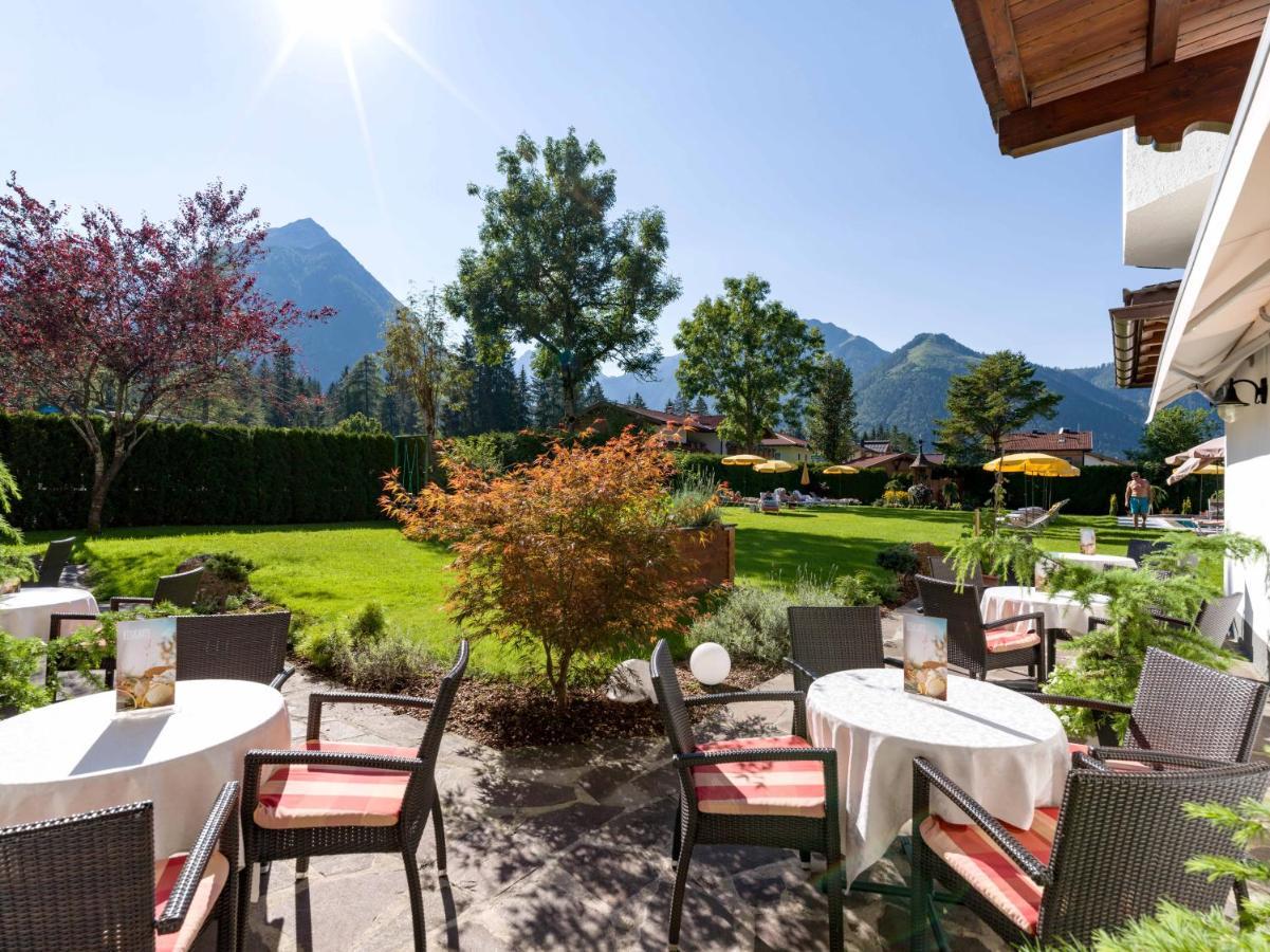 Hotel Karlwirt Pertisau Exterior photo