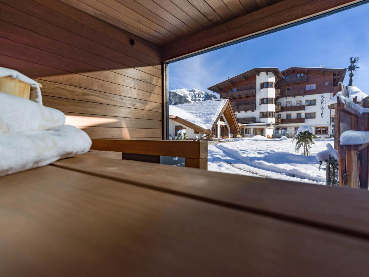 Hotel Karlwirt Pertisau Exterior photo