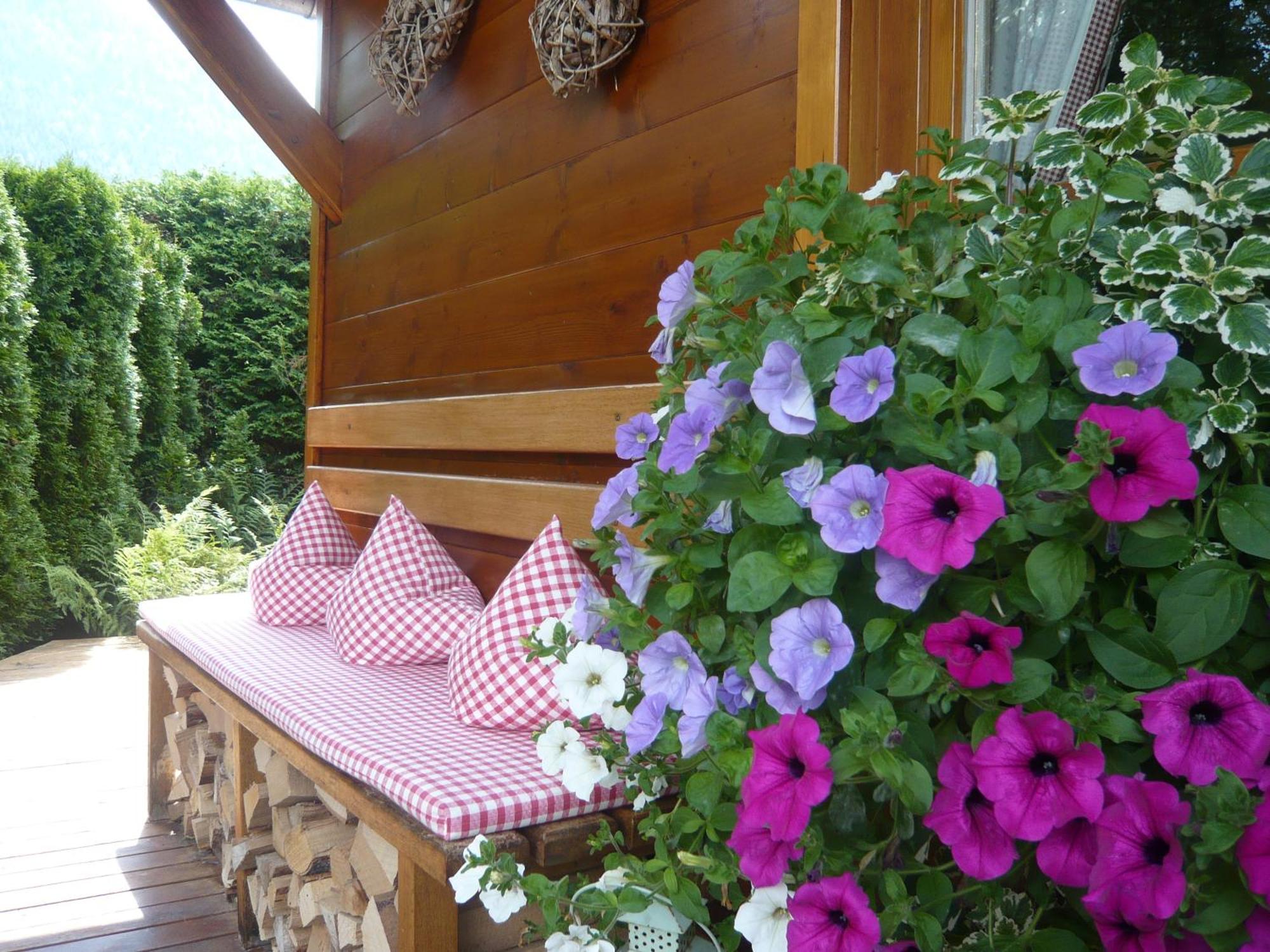 Hotel Karlwirt Pertisau Exterior photo